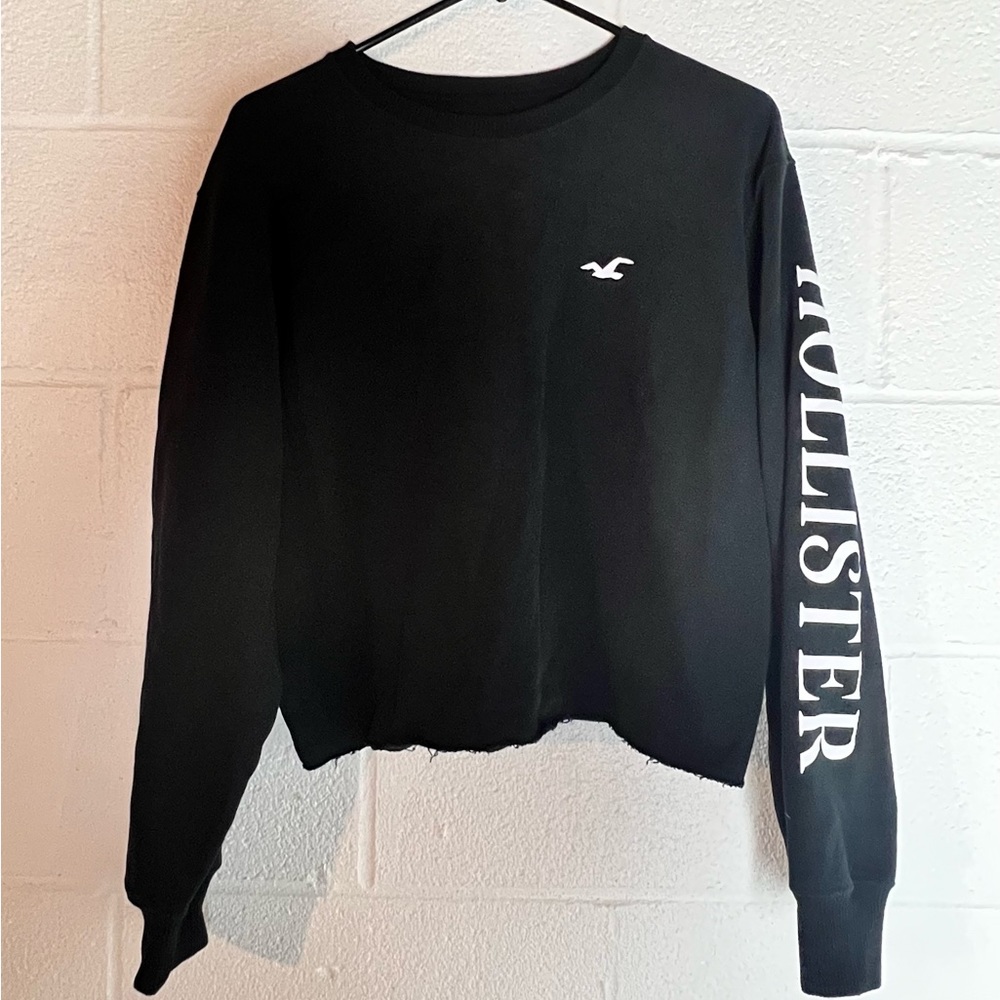 Hollister crop crewneck sweatshirt